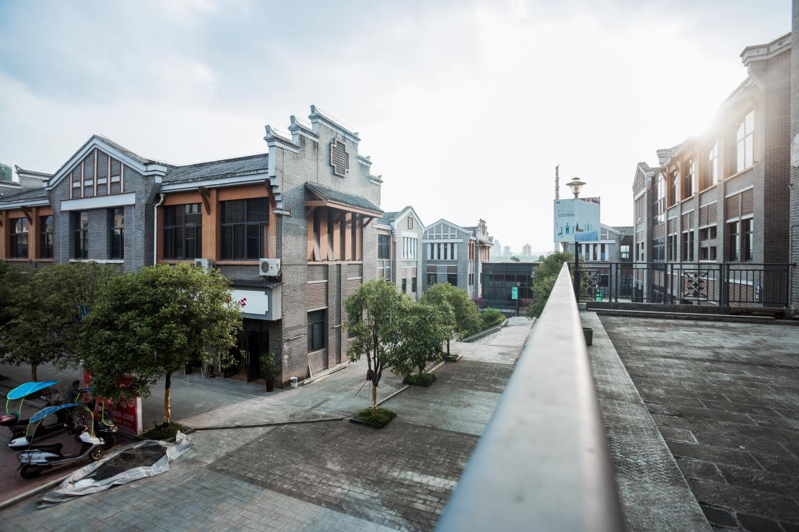 五洲國(guó)際商貿(mào)城耍街